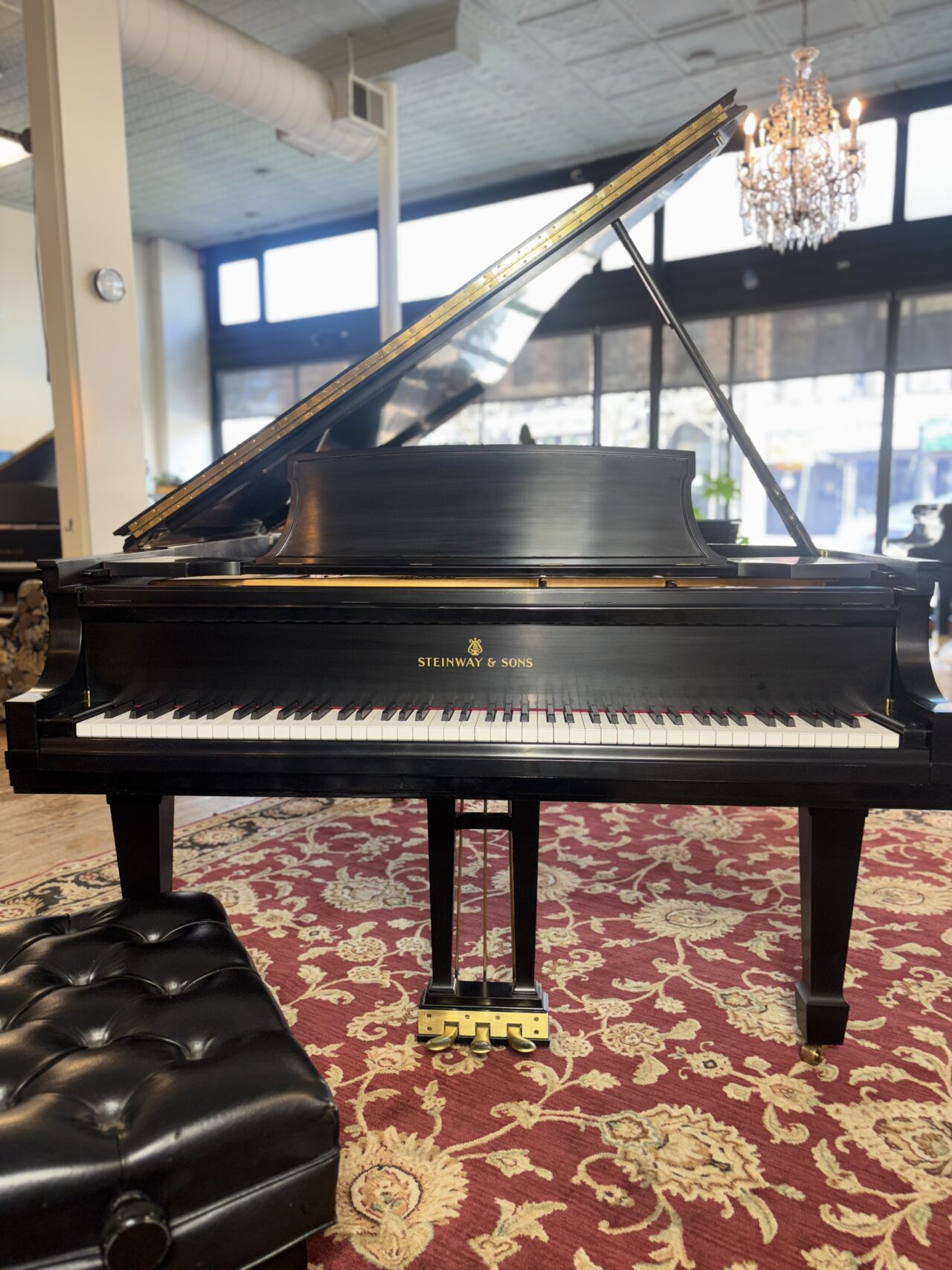 steinwayb #336345 front pic chandeler