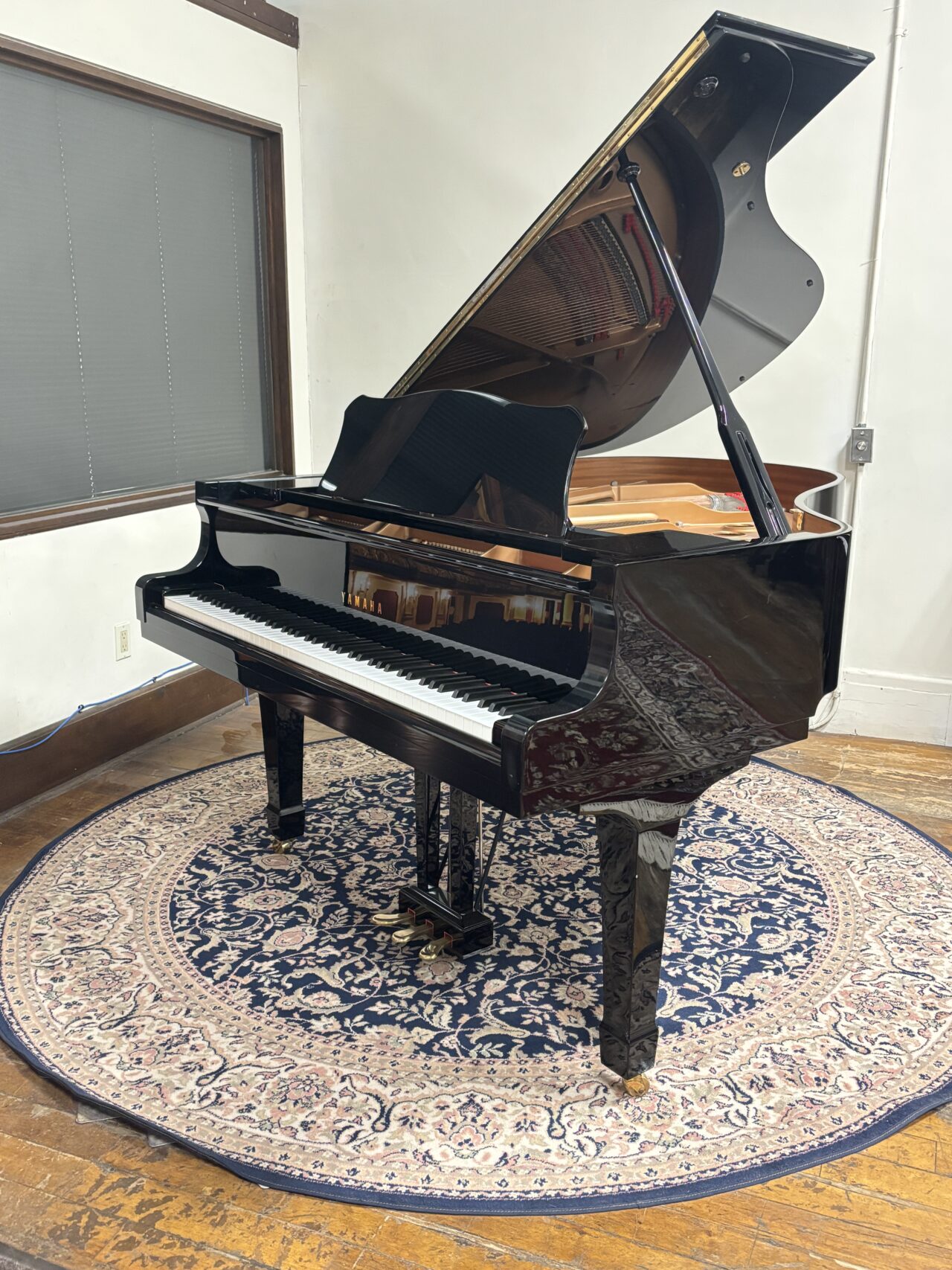 yamaha c2 # 5825704 tall front