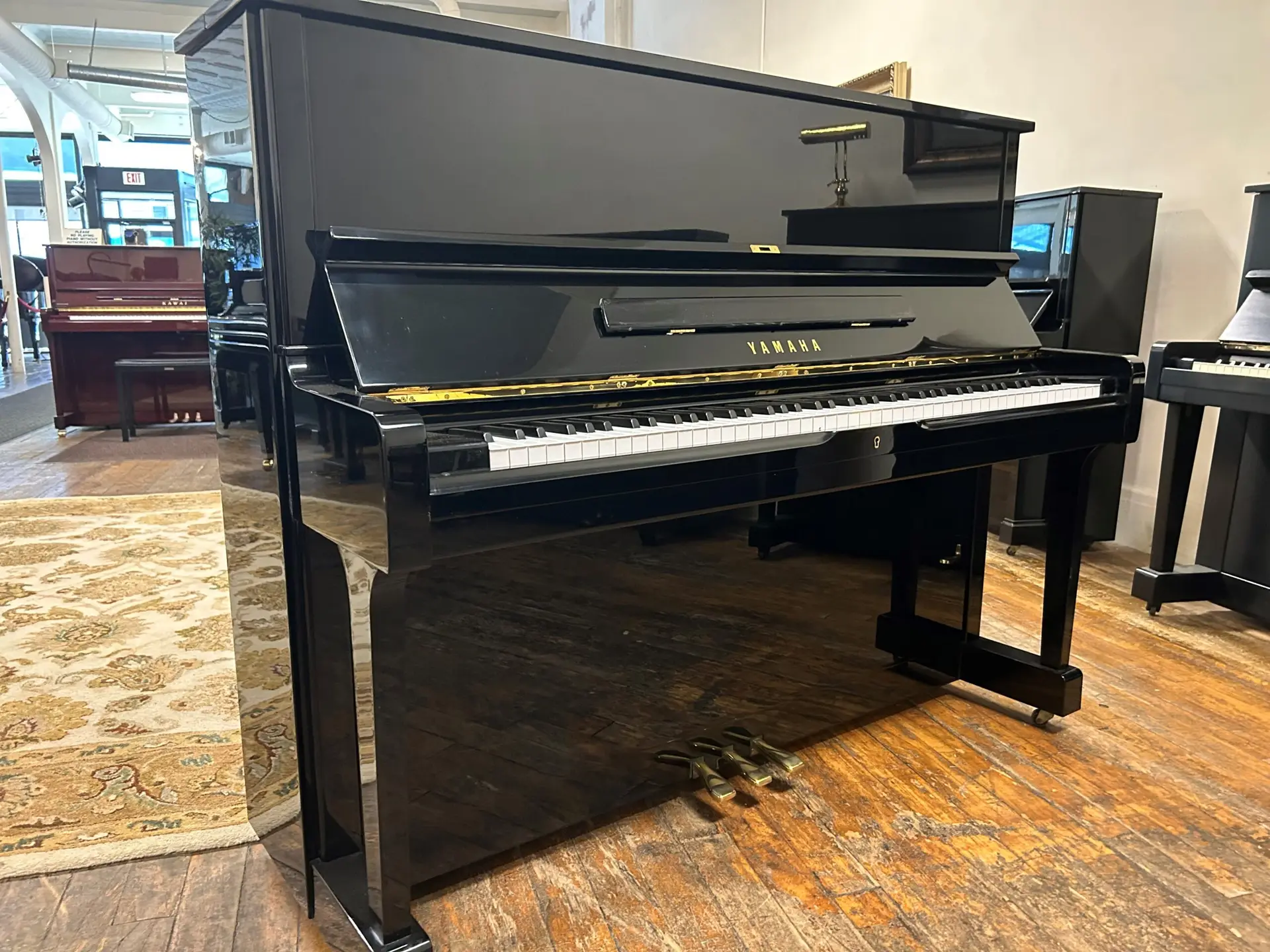 Yamaha U1-1