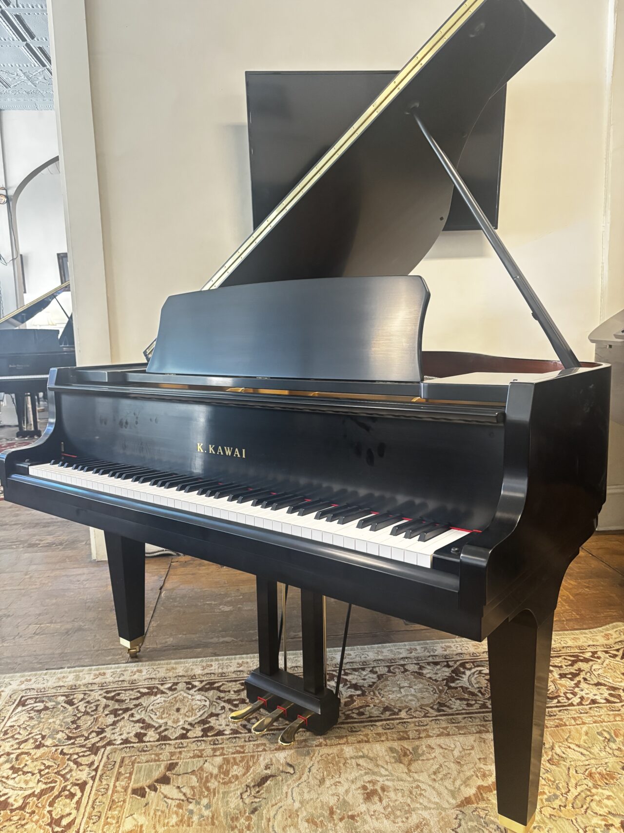 steinway gl10 open lid 183874 tall corner