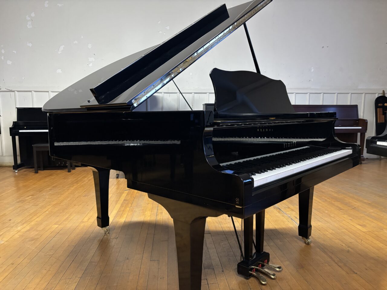 yamaha c3 # 4770494 flat side