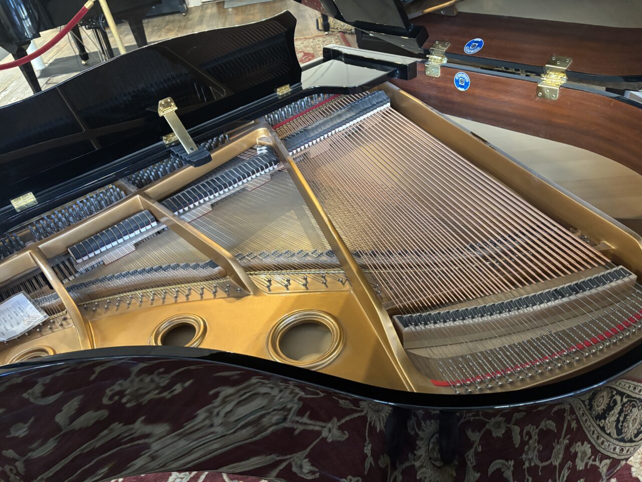 knabe wg49 baby grand interior view