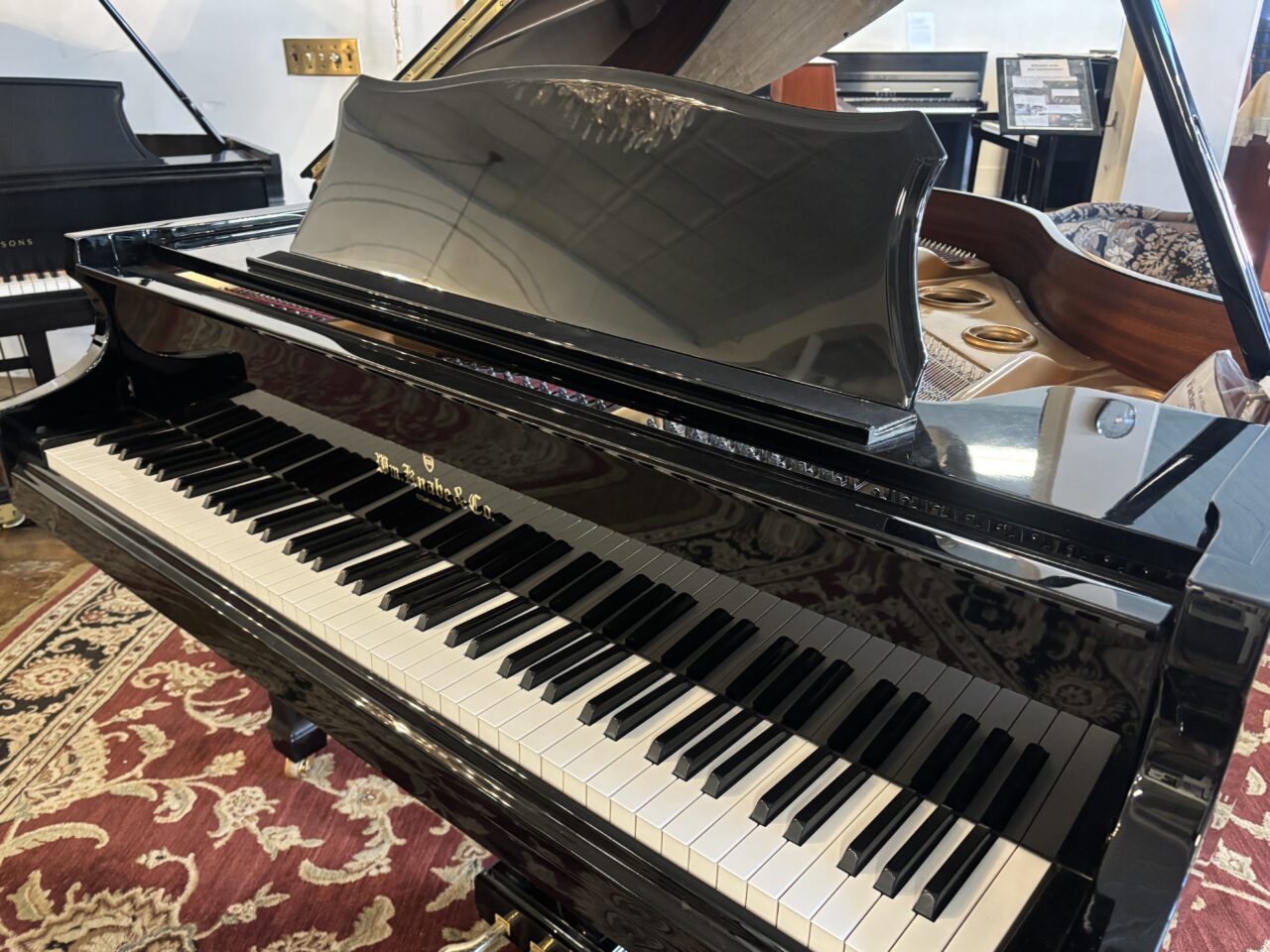 knabe wg49 baby grand side view